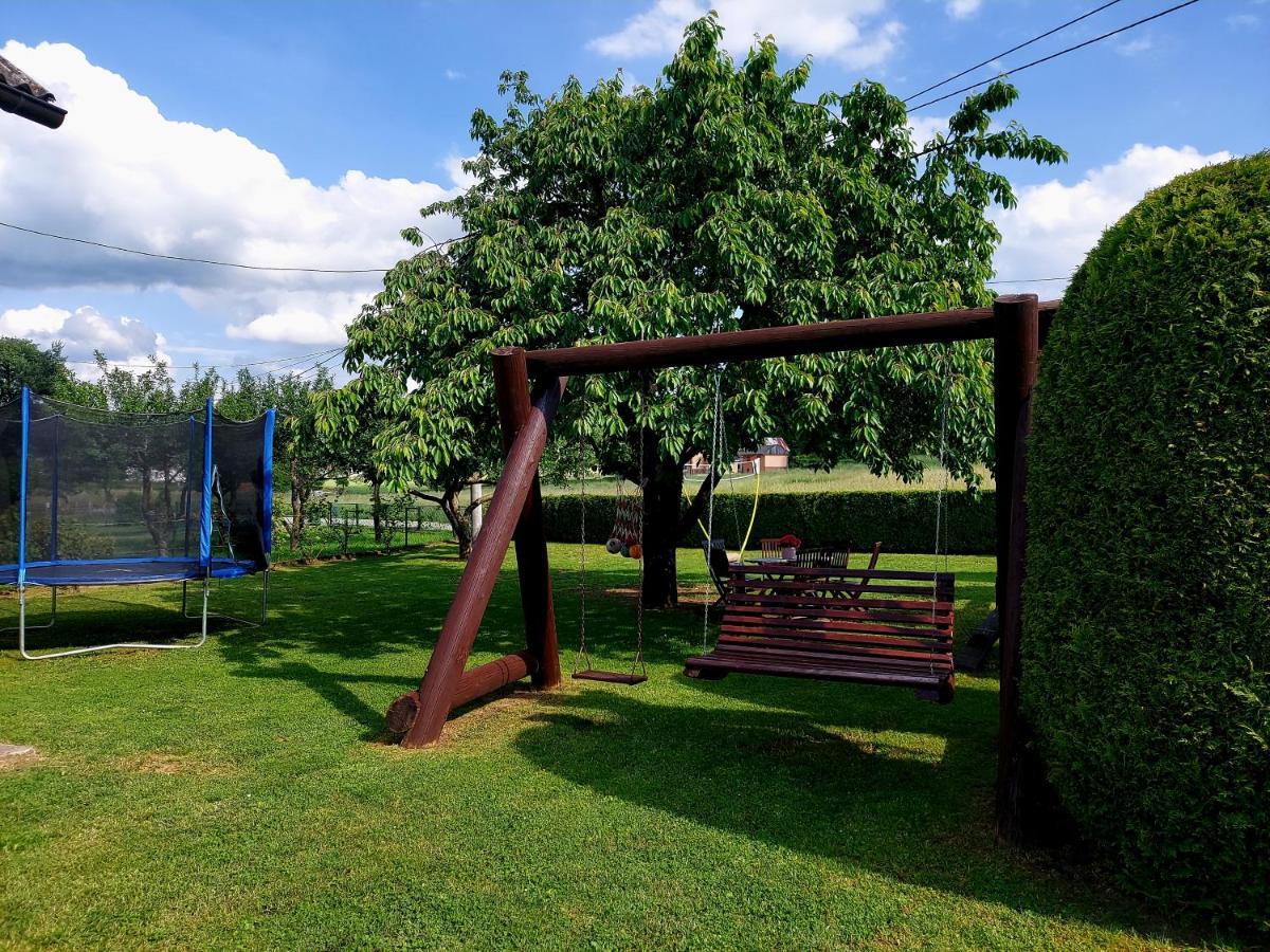 Guest House Gacka Rogic Otočac Exterior foto